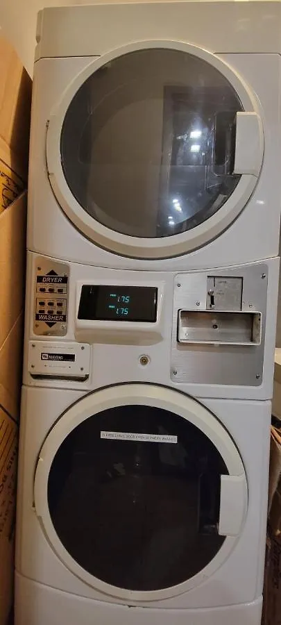 民宿 Private Room In A 4 Big 4 Room Apartament Green Point 纽约